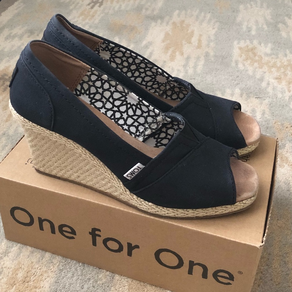 TOMS Peep Toe Wedges